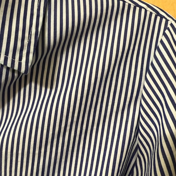 Banana Republic Riley Button Up Shirt - Picture 2 of 3